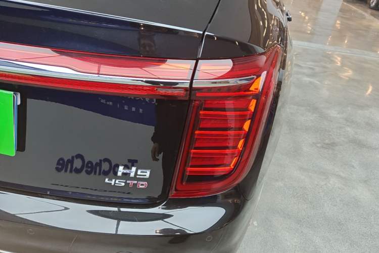Used Hongqi H9 2022 2.0T Smart Connect Flagship Edition Right Rear Taillight