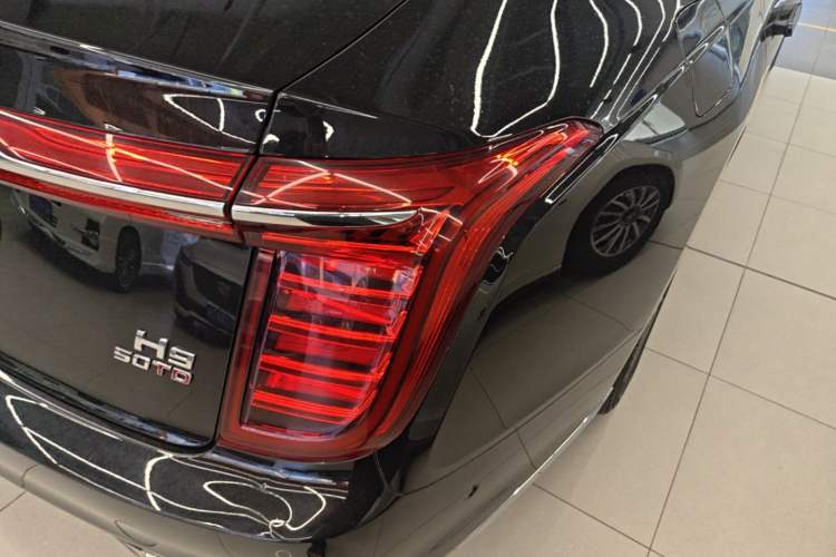 Used Hongqi H9 2022 2.0T Smart Connect Flagship Edition Right Rear Taillight