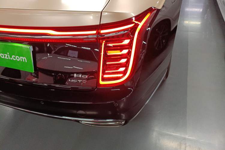 Used Hongqi H9 2022 2.0T Smart Connect Flagship Edition Right Rear Taillight