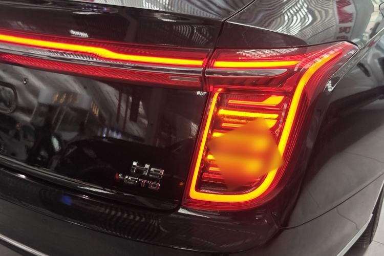 Used Hongqi H9 2022 2.0T Smart Connect Flagship Edition Right Rear Taillight