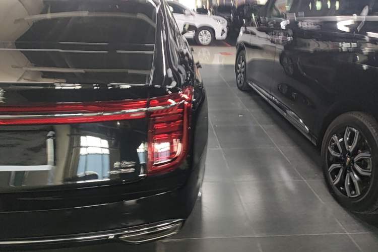 Used Hongqi H9 2022 2.0T Smart Connect Flagship Edition Right Rear Taillight