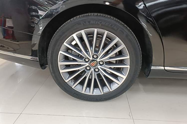 Used Hongqi H9 2022 2.0T Smart Connect Flagship Edition Right Rear Wheel Hub