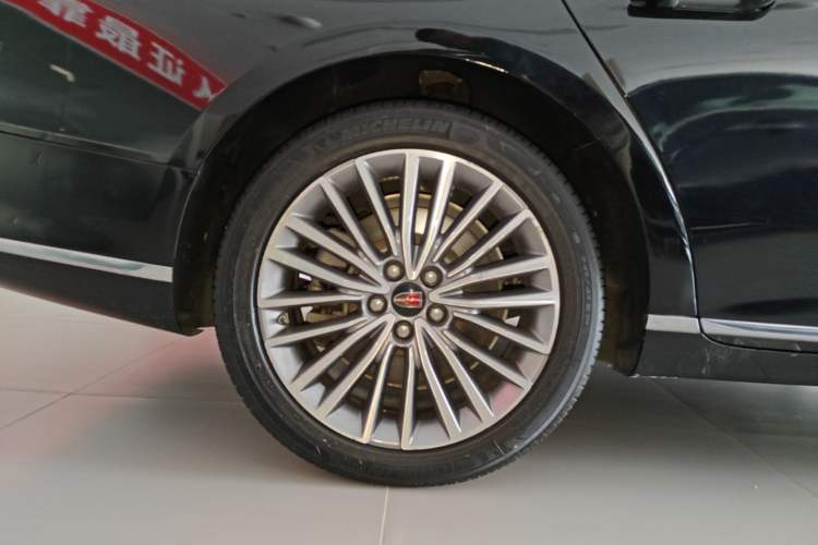 Used Hongqi H9 2022 2.0T Smart Connect Flagship Edition Right Rear Wheel Hub