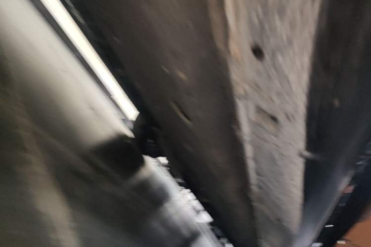 Used Hongqi H9 2022 2.0T Smart Connect Flagship Edition Right Side Sill