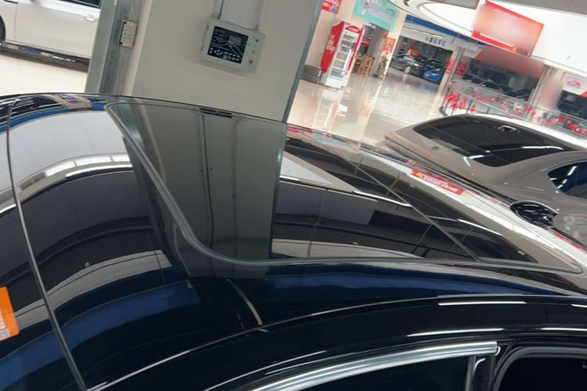 Used Hongqi H9 2022 2.0T Smart Connect Flagship Edition Roof