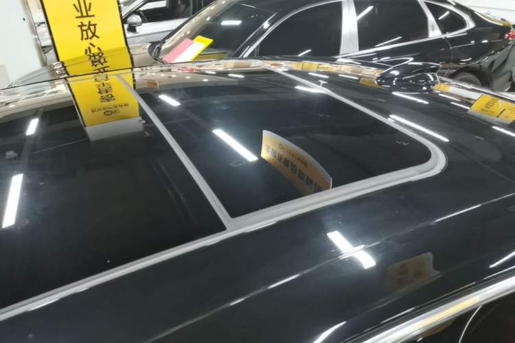Used Hongqi H9 2022 2.0T Smart Connect Flagship Edition Roof