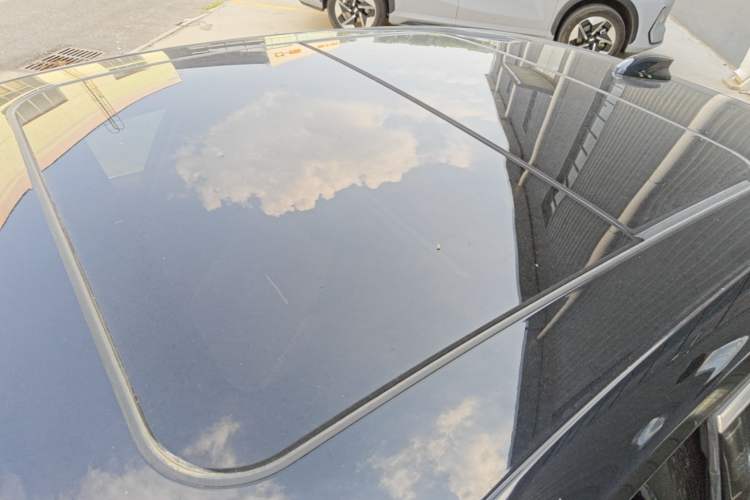 Used Hongqi H9 2022 2.0T Smart Connect Flagship Edition Roof