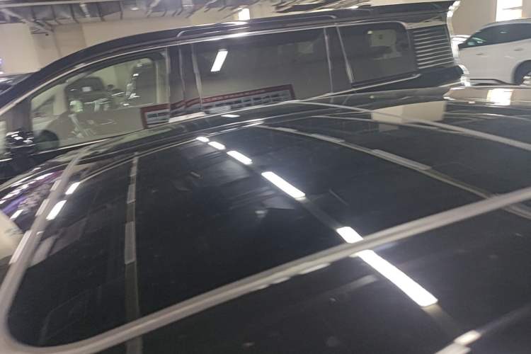 Used Hongqi H9 2022 2.0T Smart Connect Flagship Edition Roof