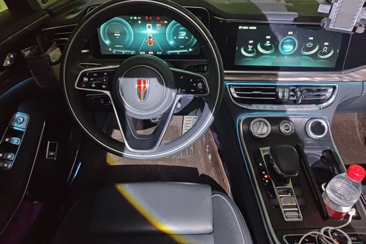 Used Hongqi H9 2022 2.0T Smart Connect Flagship Edition Steering Wheel