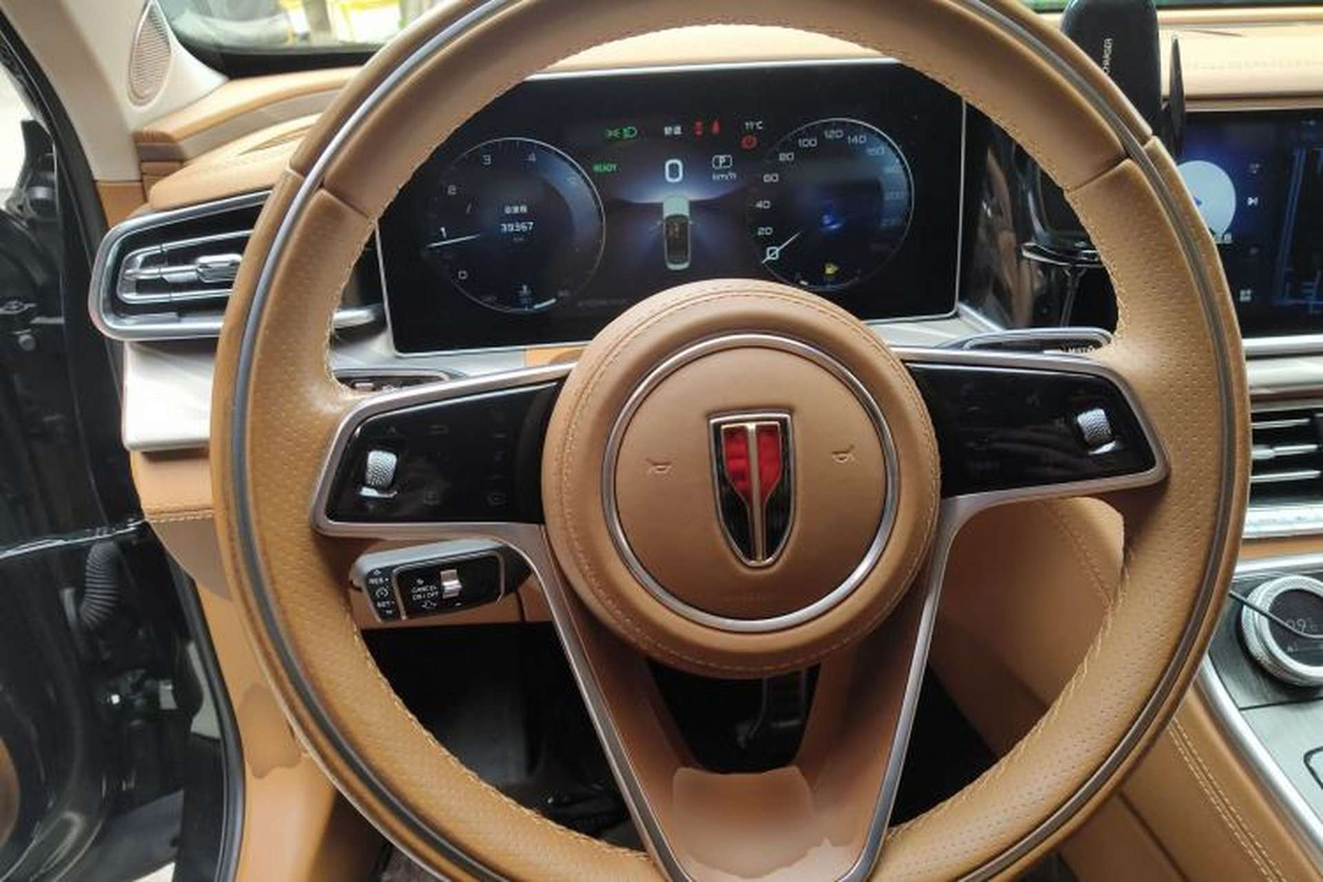 Used Hongqi H9 2022 2.0T Smart Connect Flagship Edition Steering Wheel