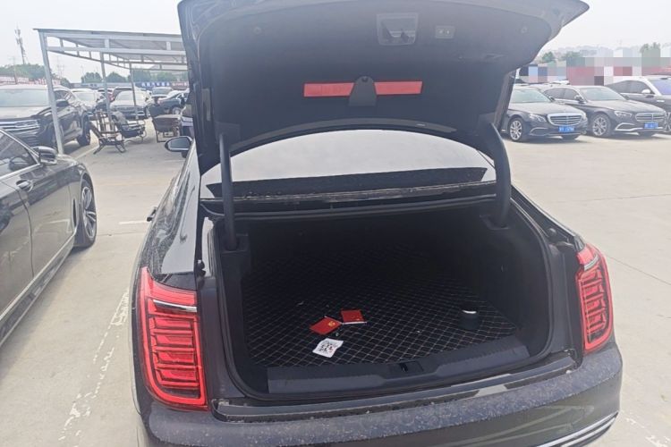 Used Hongqi H9 2022 2.0T Smart Connect Flagship Edition Trunk