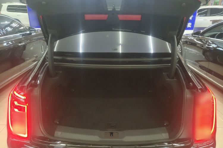Used Hongqi H9 2022 2.0T Smart Connect Flagship Edition Trunk