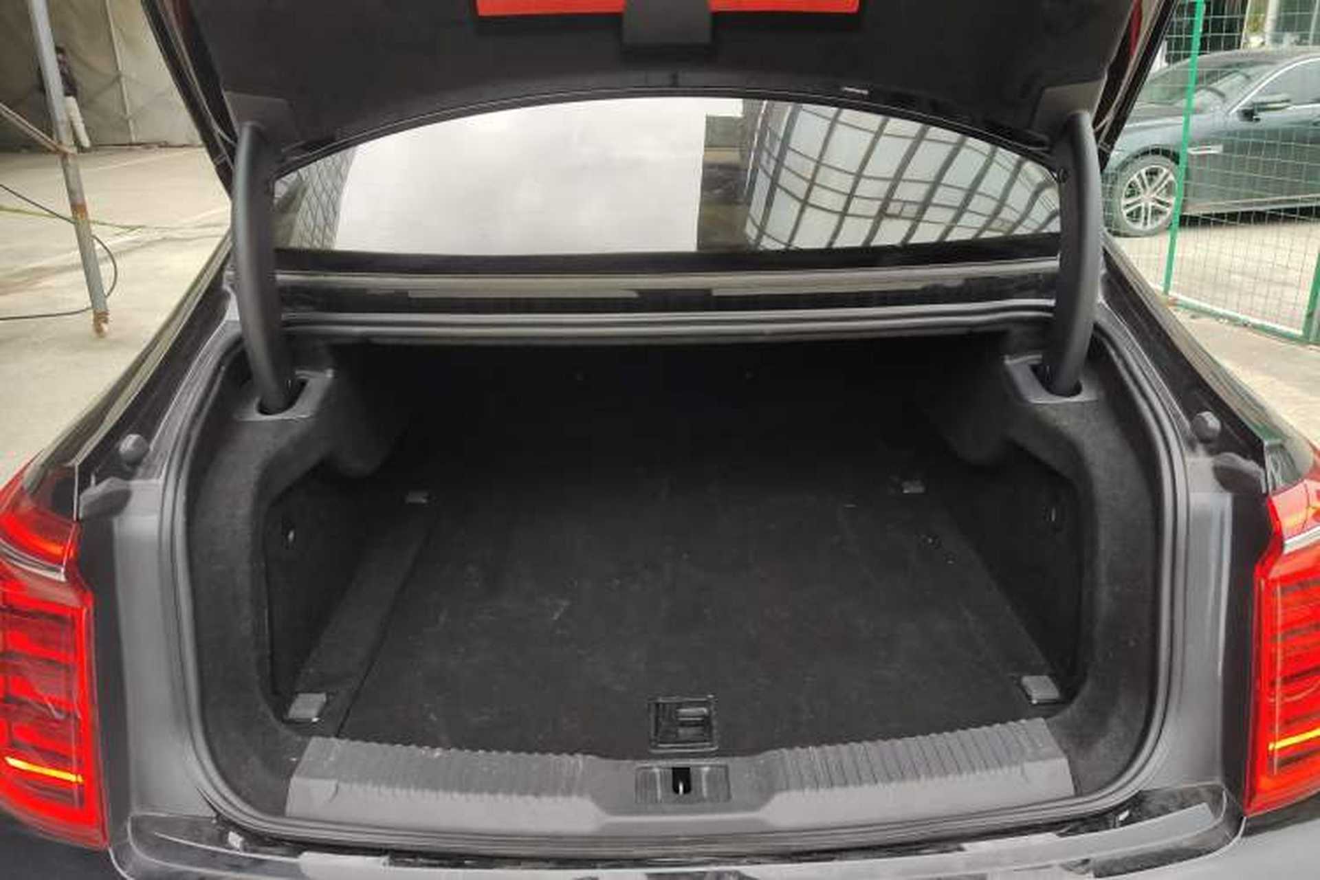 Used Hongqi H9 2022 2.0T Smart Connect Flagship Edition Trunk