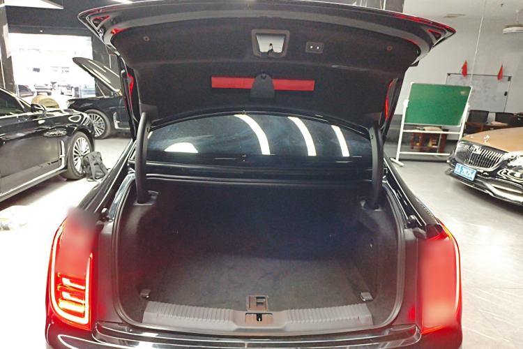 Used Hongqi H9 2022 2.0T Smart Connect Flagship Edition Trunk