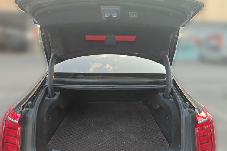 Used Hongqi H9 2022 2.0T Smart Connect Flagship Edition Trunk