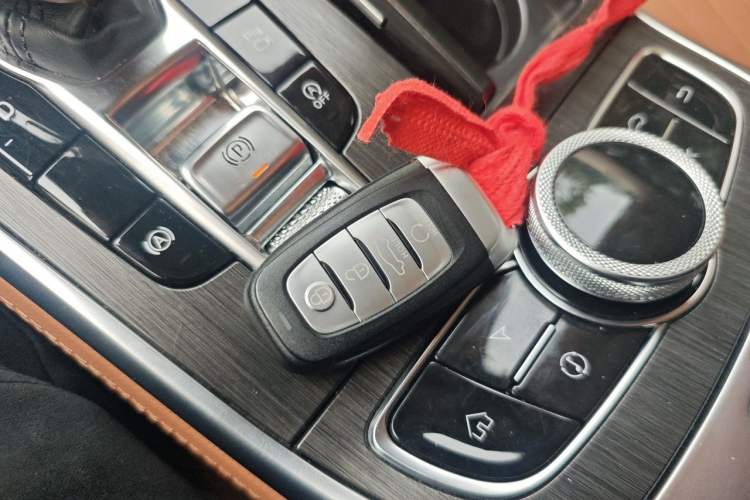 Used Hongqi H9 2022 2.0T Smart Connect Flagship Edition Vehicle Key