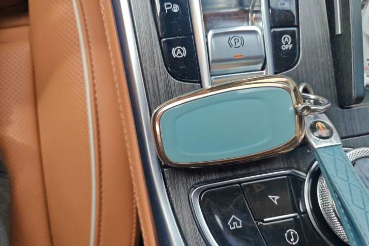 Used Hongqi H9 2022 2.0T Smart Connect Flagship Edition Vehicle Key
