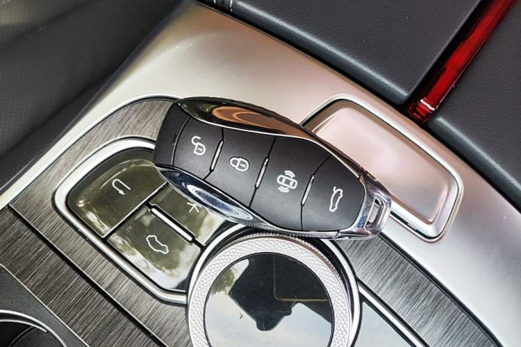 Used Hongqi H9 2022 2.0T Smart Connect Flagship Edition Vehicle Key