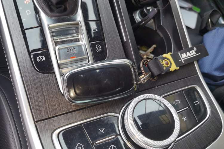 Used Hongqi H9 2022 2.0T Smart Connect Flagship Edition Vehicle Key