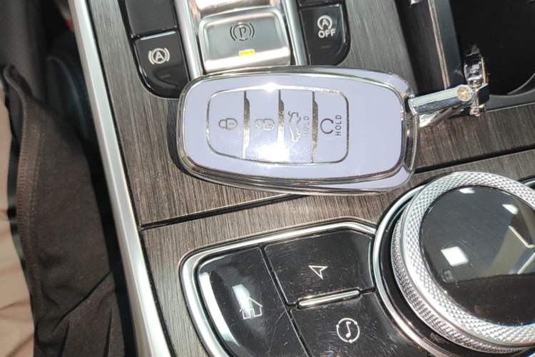 Used Hongqi H9 2022 2.0T Smart Connect Flagship Edition Vehicle Key
