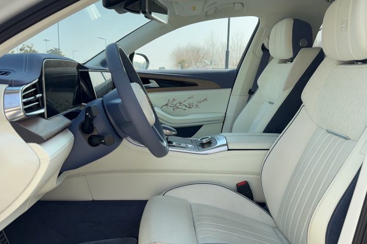Used Hongqi H9 2022 3.0T H9+ Premium Custom Edition Interior 2