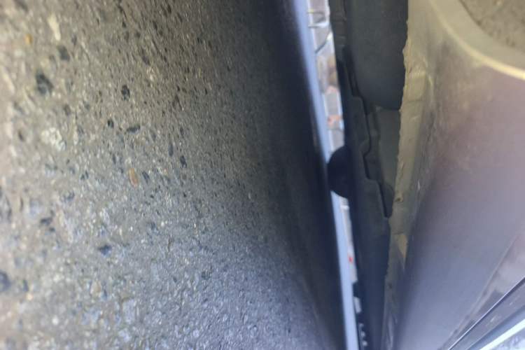 Used Hongqi H9 2022 2.0T Smart Connect Flagship Edition Chassis Rear Right