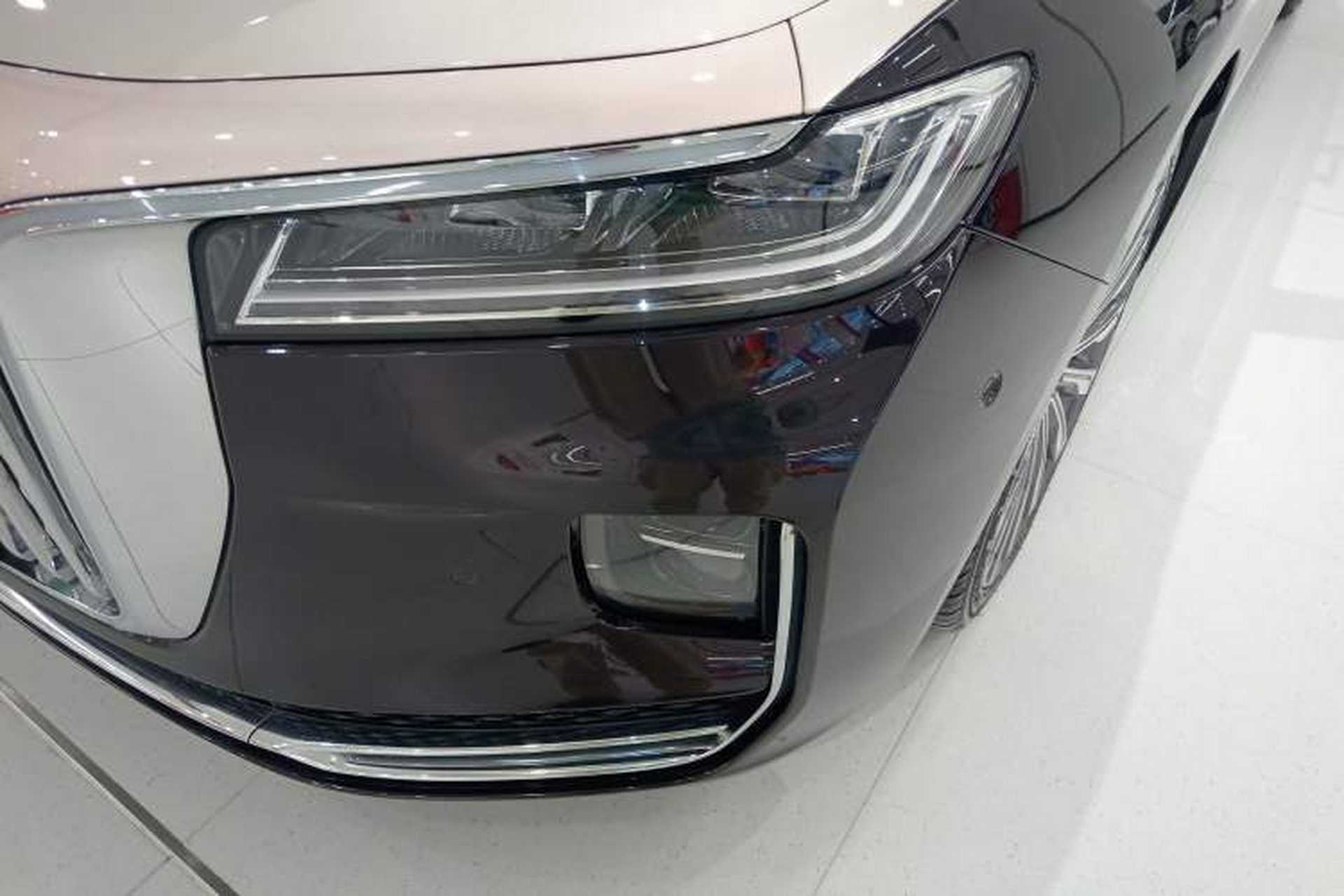 Used Hongqi H9 2022 3.0T Smart Connect Flagship Four-Seater Version Left Front Headlight
