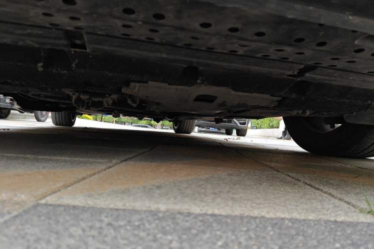 Used Hongqi H9 2022 2.0T Smart Connect Flagship Edition Chassis Front