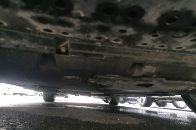 Used Hongqi H9 2022 3.0T Smart Connect Flagship Four-Seater Version Chassis Front