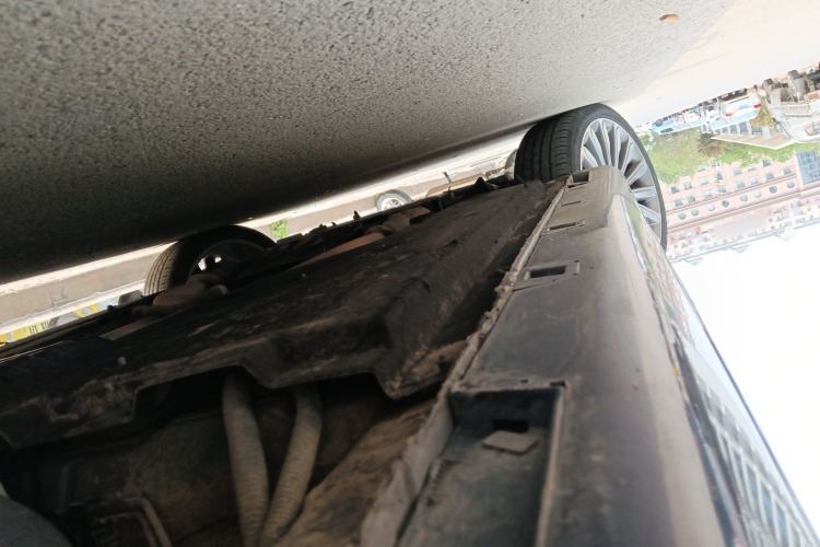 Used Hongqi H9 2022 3.0T Smart Connect Flagship Four-Seater Version Chassis Rear Left