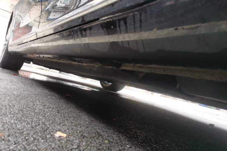 Used Hongqi H9 2022 3.0T Smart Connect Flagship Four-Seater Version Chassis Rear Left