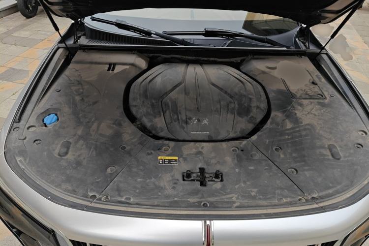 Used Hongqi H9 2022 2.0T Smart Connect Flagship Edition Engine Bay