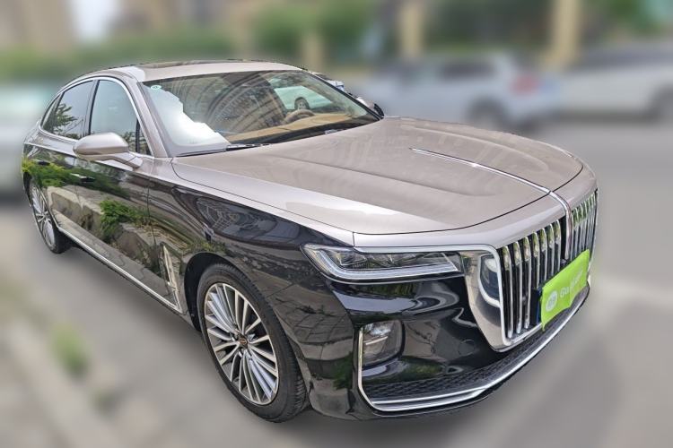 Used Hongqi H9 2022 2.0T Smart Connect Flagship Edition Front Right 45 Deg