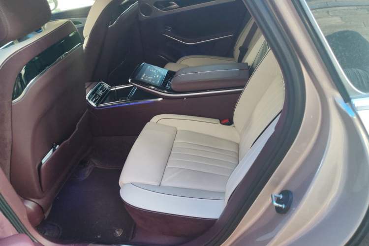 Used Hongqi H9 2022 3.0T Smart Connect Flagship Four-Seater Version Left Rear Seat