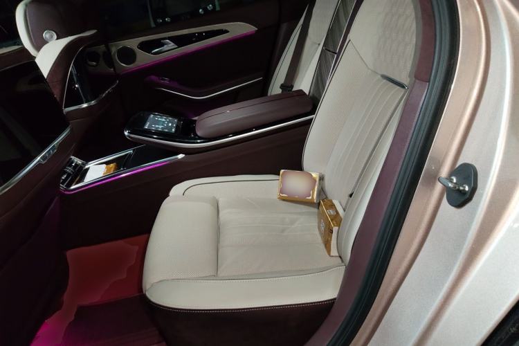 Used Hongqi H9 2022 3.0T Smart Connect Flagship Four-Seater Version Left Rear Seat