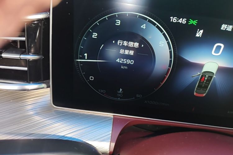 Used Hongqi H9 2022 3.0T Smart Connect Flagship Four-Seater Version Odometer Close Up