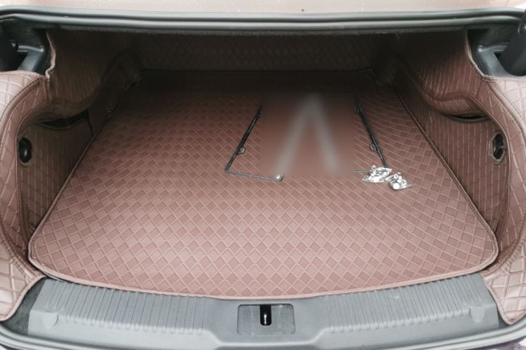 Used Hongqi H9 2022 3.0T Smart Connect Flagship Four-Seater Version Trunk