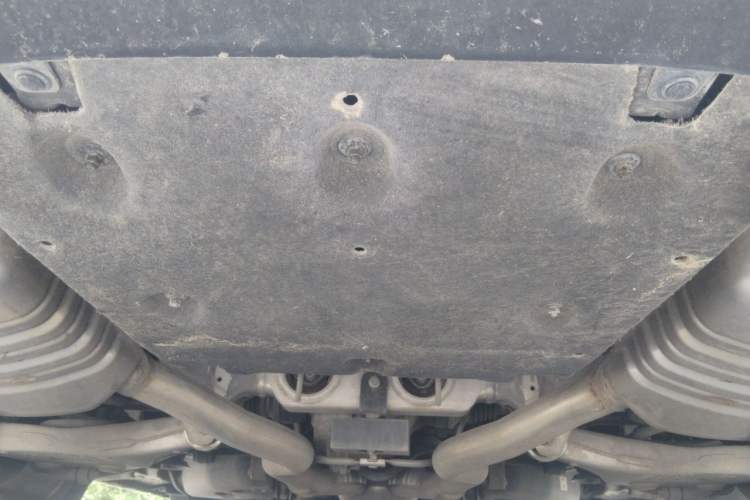 Used Hongqi H9 2022 2.0T Smart Connect Flagship Edition Chassis Rear