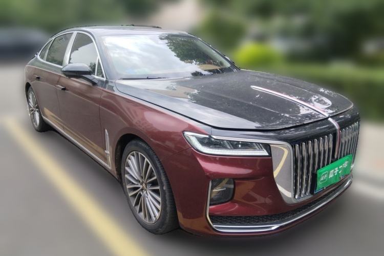 Used Hongqi H9 2022 2.0T Smart Connect Flagship Edition Front Right 45 Deg