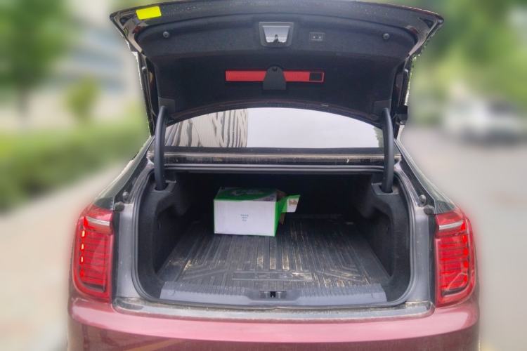 Used Hongqi H9 2022 2.0T Smart Connect Flagship Edition Trunk