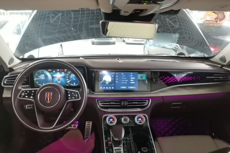 Used Hongqi H9 2022 2.0T Smart Connect Flagship Edition Center Console