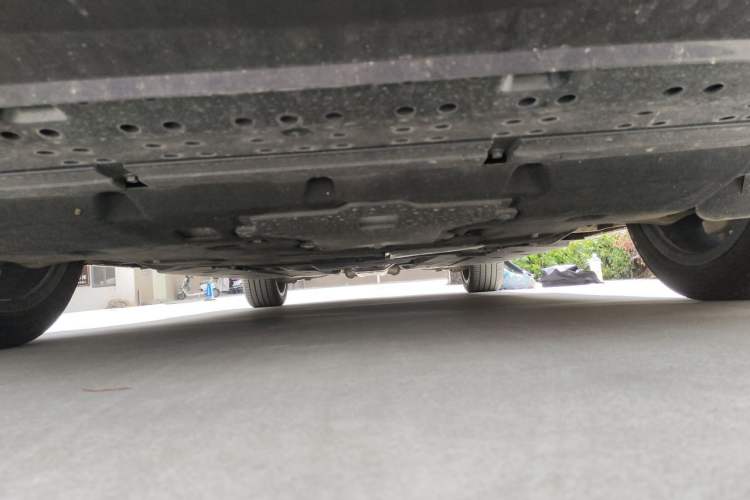 Used Hongqi H9 2022 2.0T Smart Connect Flagship Edition Chassis Front