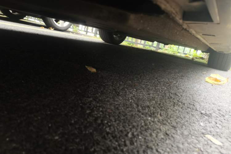 Used Hongqi H9 2022 2.0T Smart Connect Flagship Edition Chassis Front Left