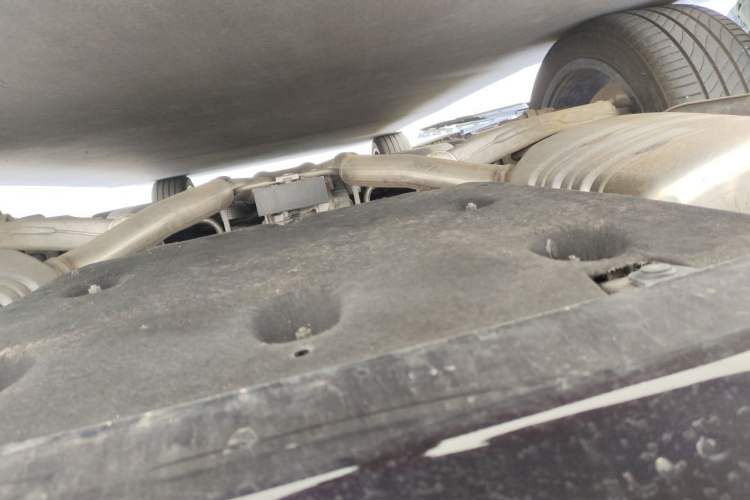 Used Hongqi H9 2022 2.0T Smart Connect Flagship Edition Chassis Rear