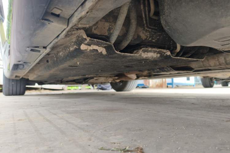 Used Hongqi H9 2022 3.0T Smart Connect Flagship Edition Chassis Rear Left