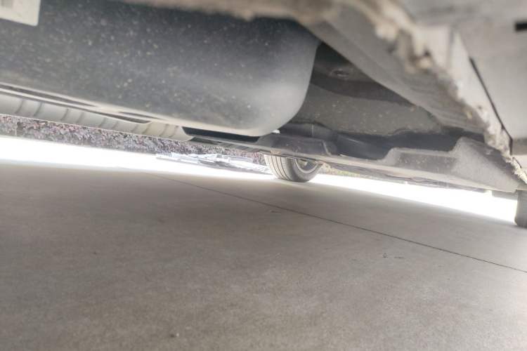 Used Hongqi H9 2022 2.0T Smart Connect Flagship Edition Chassis Rear Right