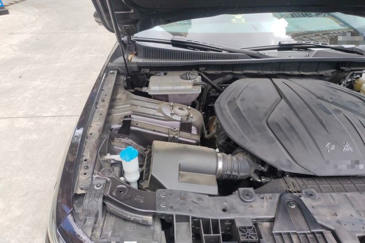 Used Hongqi H9 2022 2.0T Smart Connect Flagship Edition Engine Bay Right