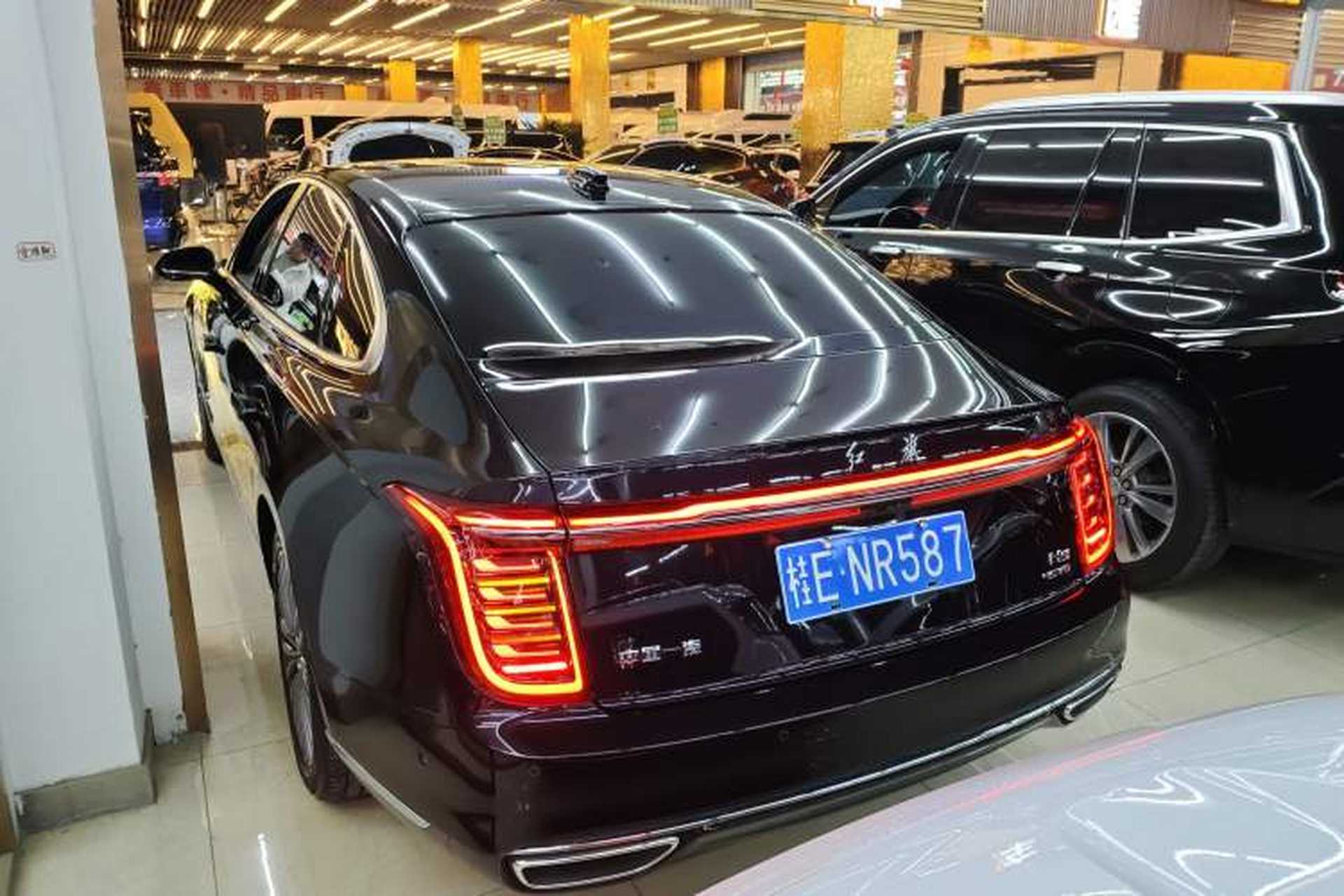 Used Hongqi H9 2022 2.0T Smart Connect Flagship Edition Exterior 2