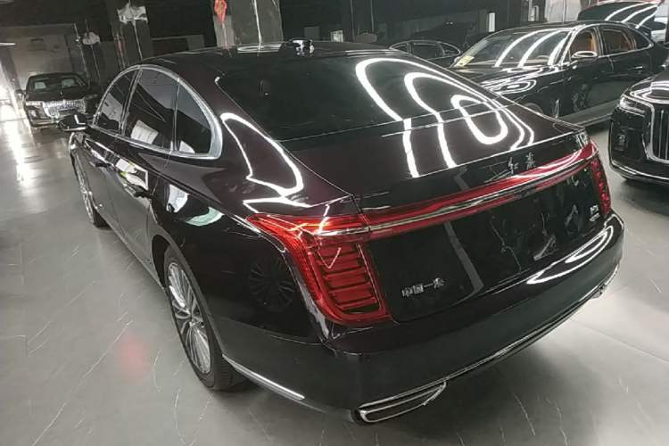 Used Hongqi H9 2022 2.0T Smart Connect Flagship Edition Exterior 2