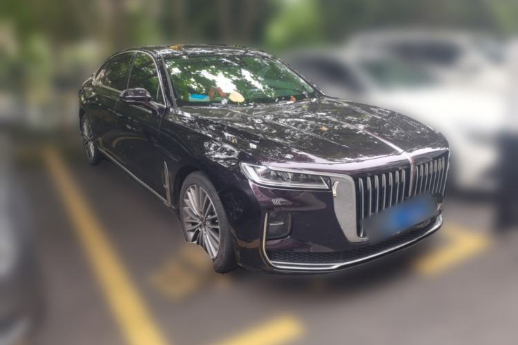 Used Hongqi H9 2022 2.0T Smart Connect Flagship Edition Front Right 45 Deg